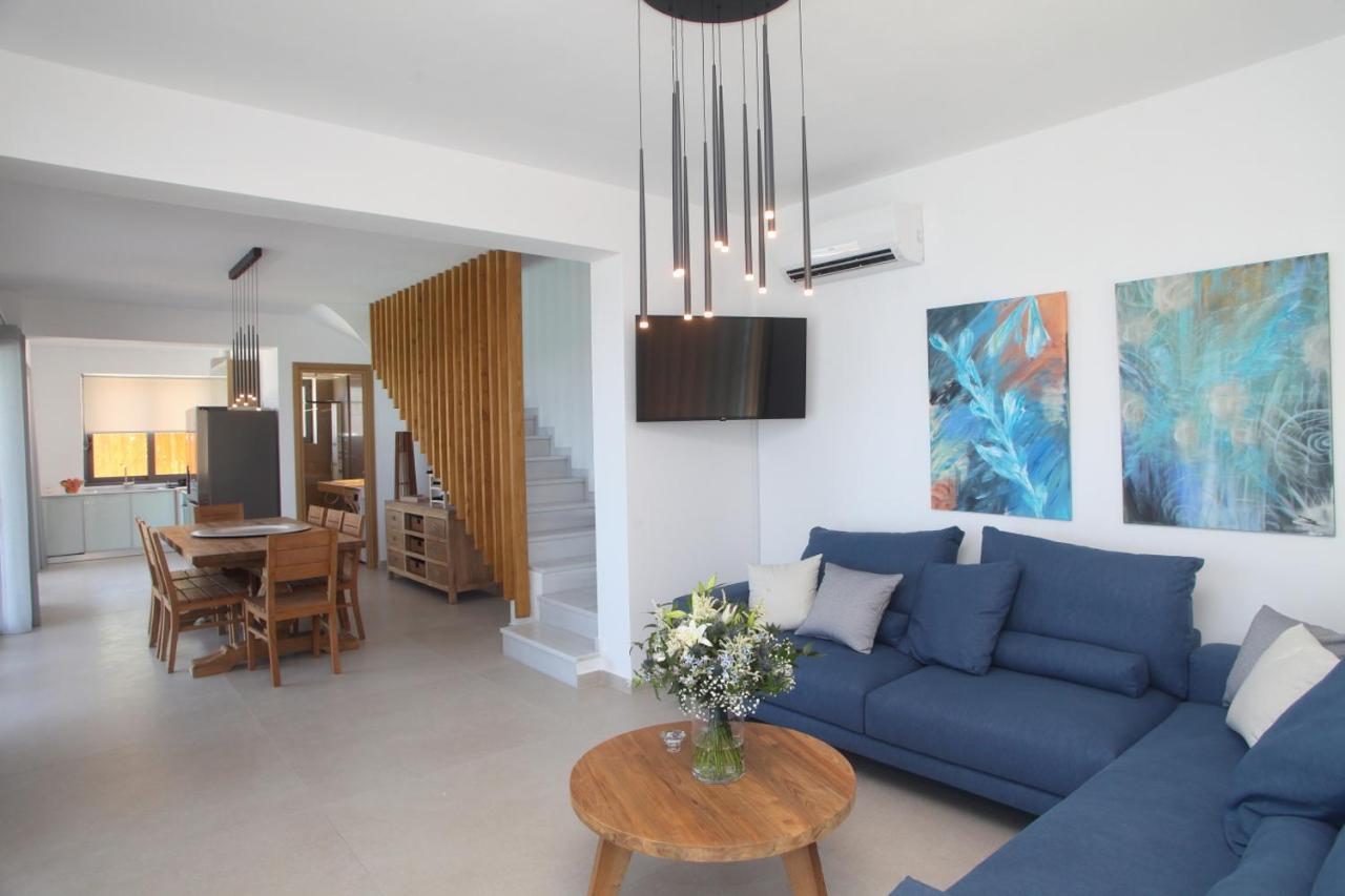 Áyios Nikítas Capro - Milos Bay Villas מראה חיצוני תמונה