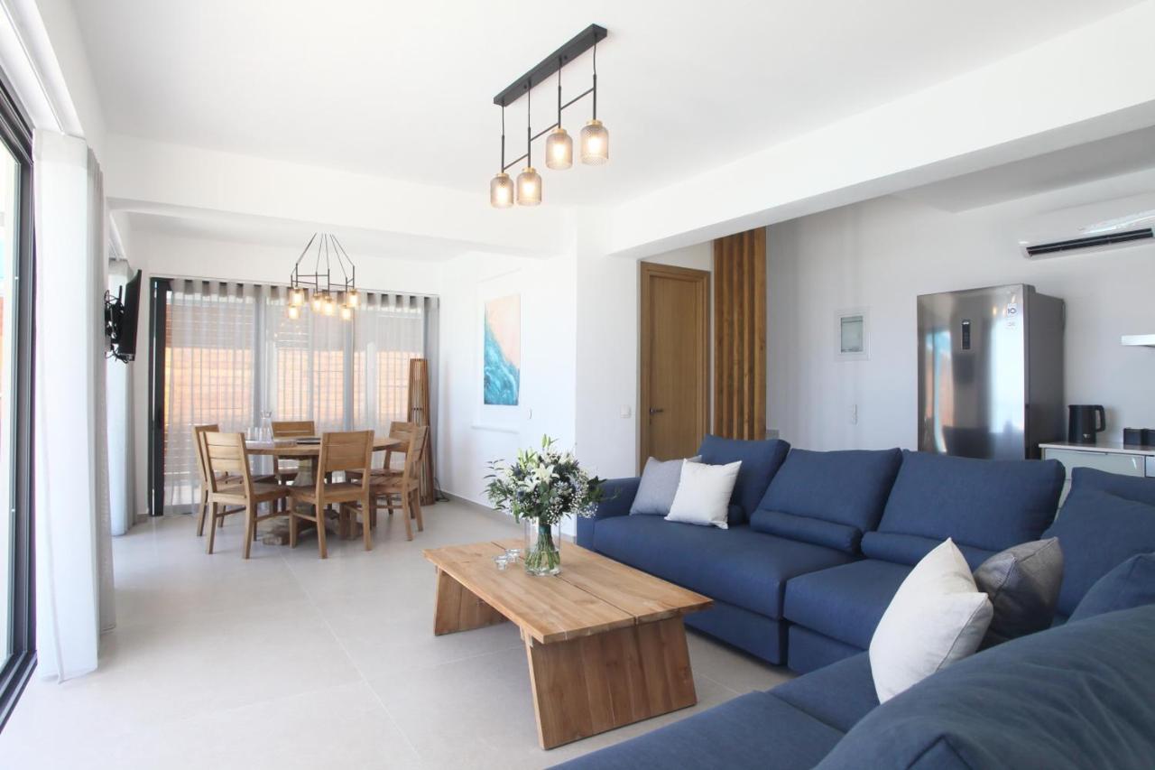 Áyios Nikítas Capro - Milos Bay Villas מראה חיצוני תמונה