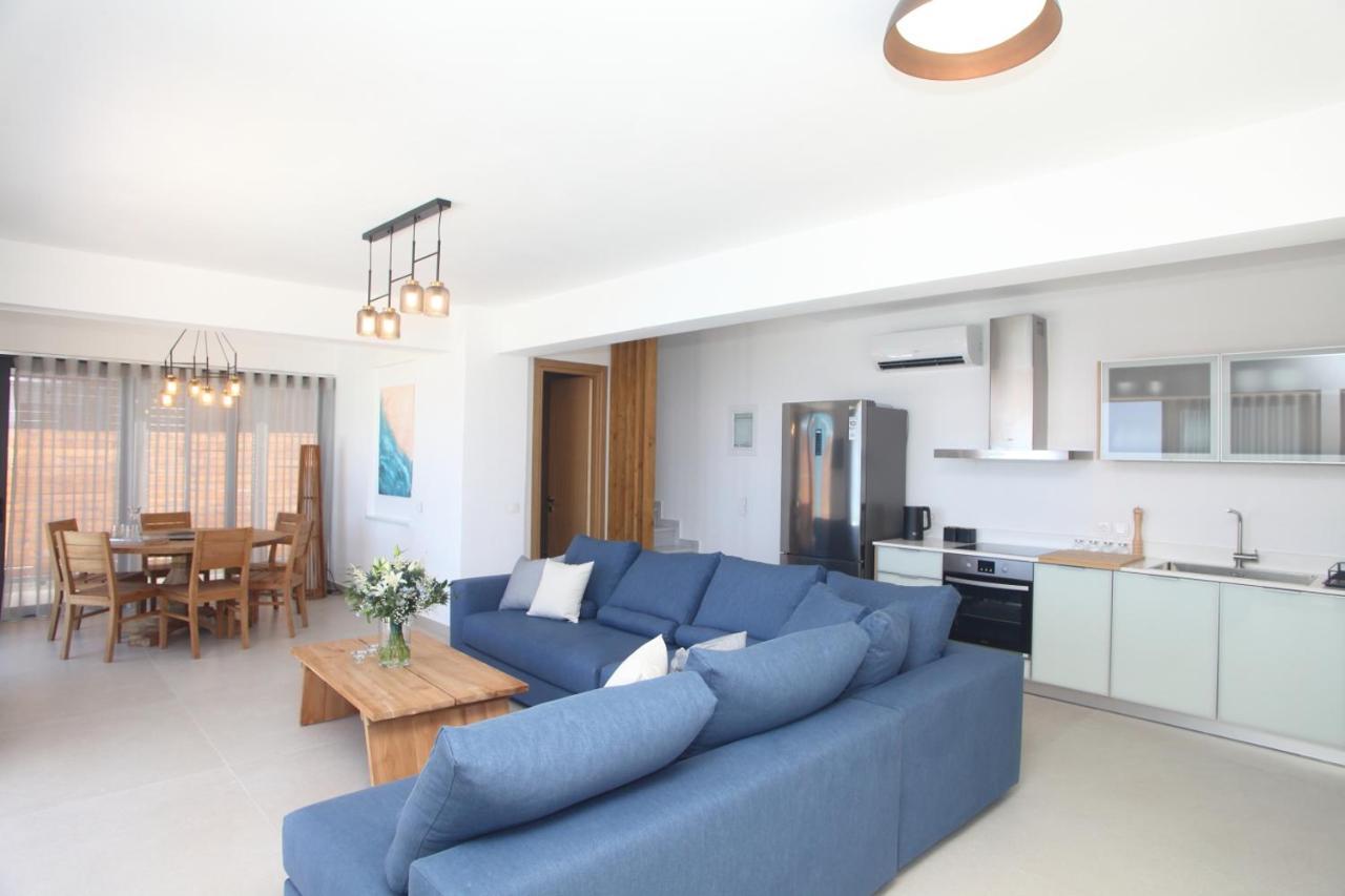 Áyios Nikítas Capro - Milos Bay Villas מראה חיצוני תמונה