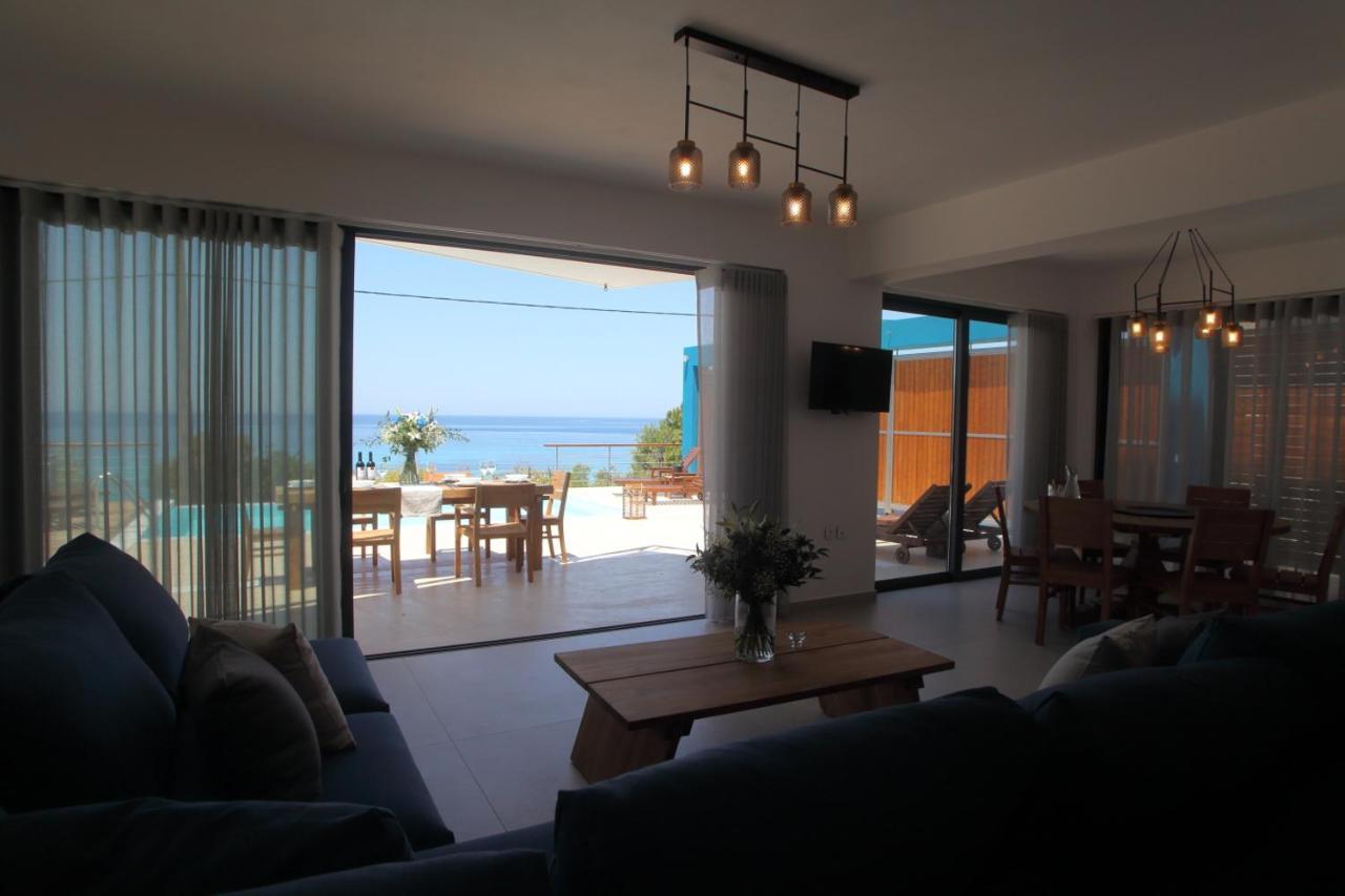 Áyios Nikítas Capro - Milos Bay Villas מראה חיצוני תמונה