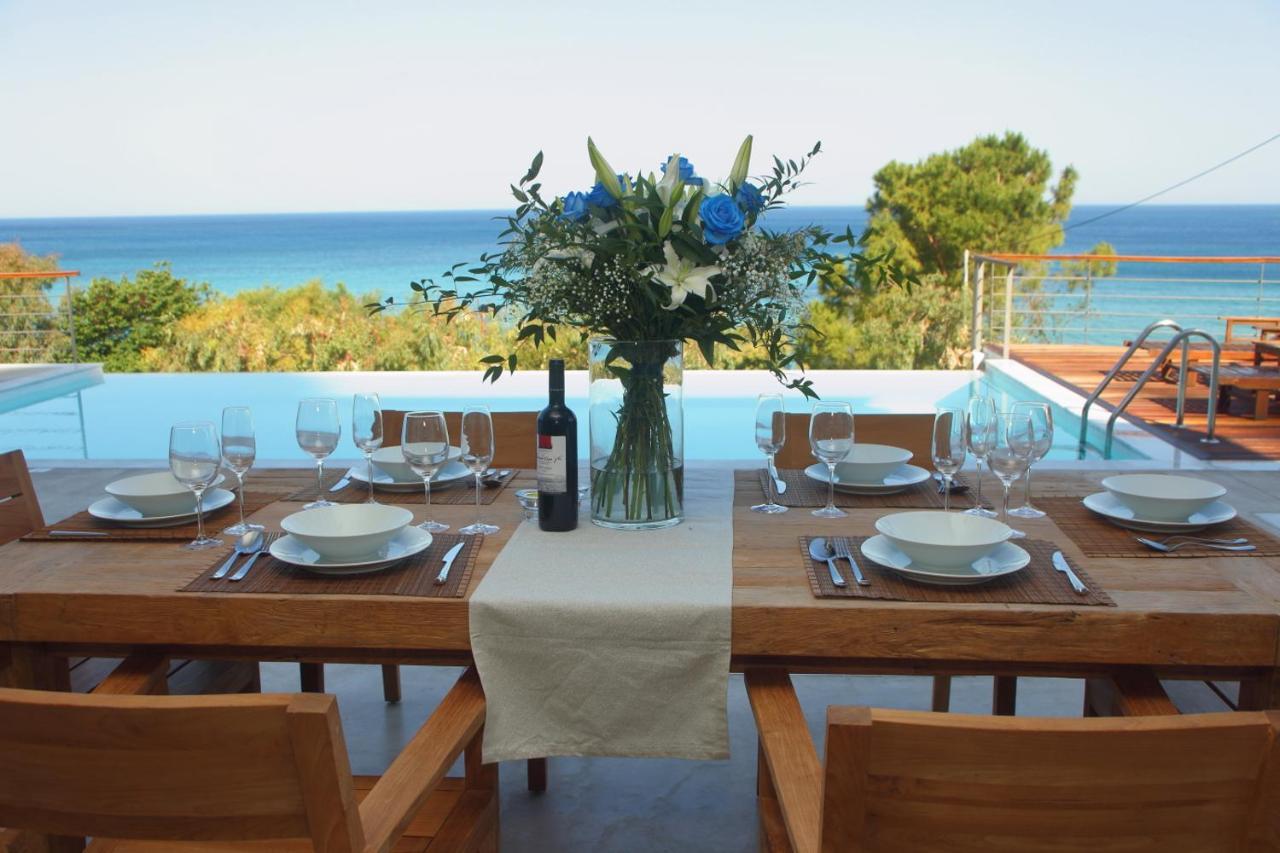 Áyios Nikítas Capro - Milos Bay Villas מראה חיצוני תמונה