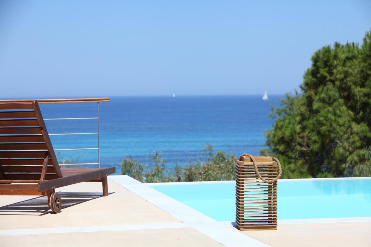 Áyios Nikítas Capro - Milos Bay Villas מראה חיצוני תמונה