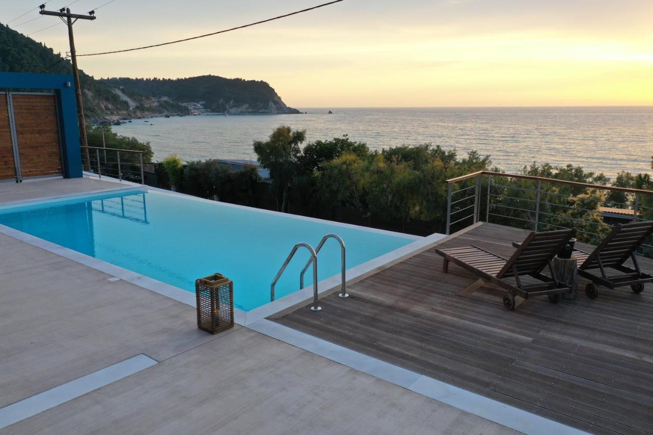 Áyios Nikítas Capro - Milos Bay Villas מראה חיצוני תמונה